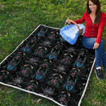 Ghost Samurai Mask Pattern Print Quilt