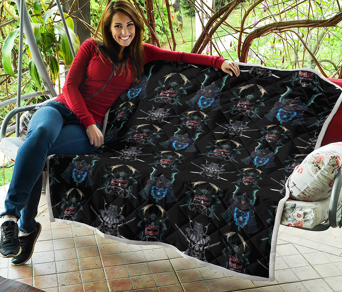 Ghost Samurai Mask Pattern Print Quilt