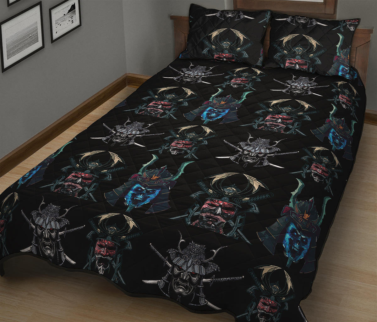 Ghost Samurai Mask Pattern Print Quilt Bed Set