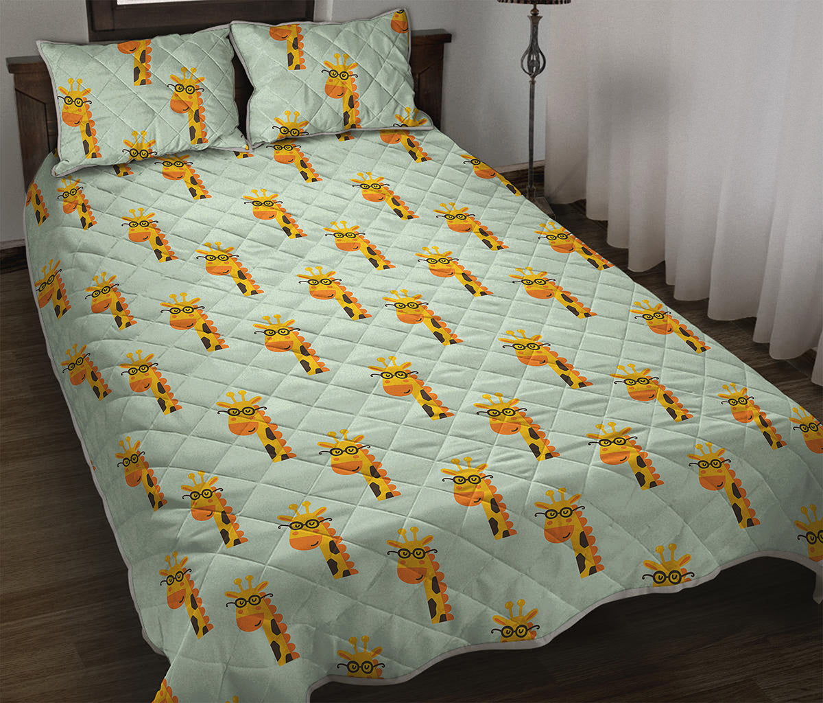 Giraffe With Glasses Pattern Print Quilt Bed Set