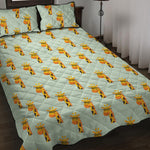 Giraffe With Glasses Pattern Print Quilt Bed Set