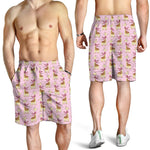 Giraffe With Scarf Pattern Print Men's Shorts