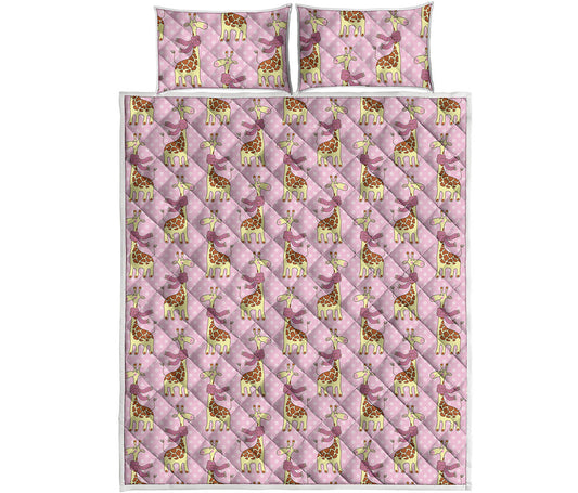 Giraffe With Scarf Pattern Print Quilt Bed Set