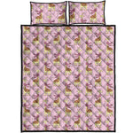 Giraffe With Scarf Pattern Print Quilt Bed Set