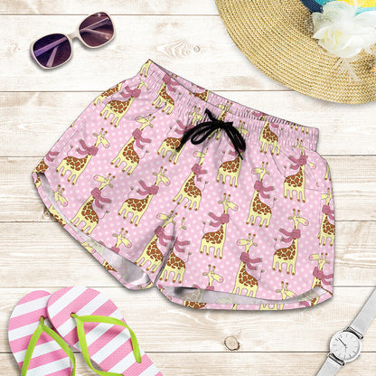 Giraffe With Scarf Pattern Print Women's Shorts