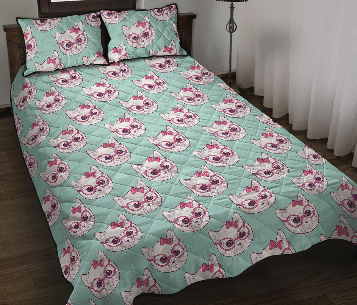 Girly Cat With Glasses Pattern Print Quilt Bed Set