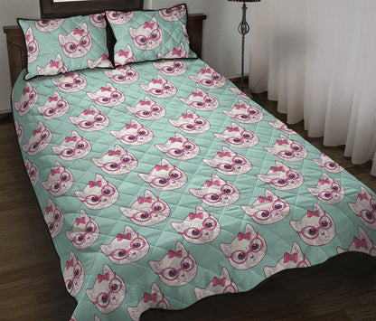 Girly Cat With Glasses Pattern Print Quilt Bed Set
