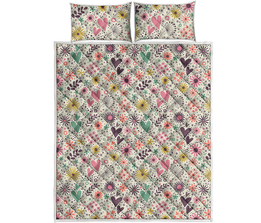 Girly Heart And Flower Pattern Print Quilt Bed Set