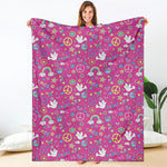 Girly Peace Sign And Love Pattern Print Blanket