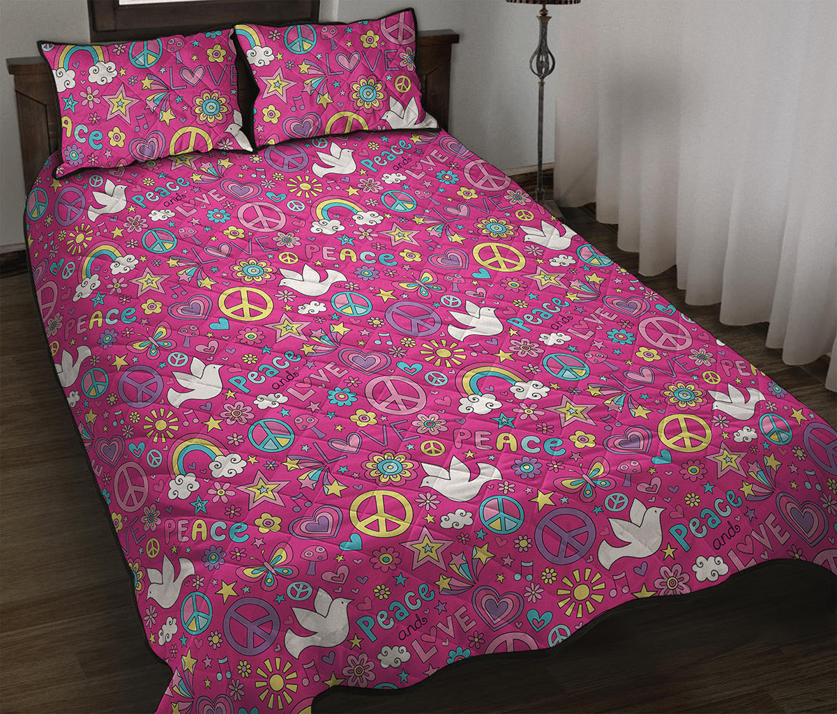 Girly Peace Sign And Love Pattern Print Quilt Bed Set
