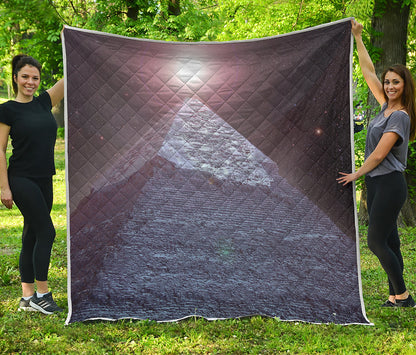 Giza Pyramid Print Quilt