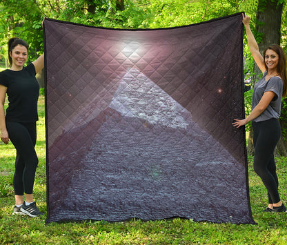 Giza Pyramid Print Quilt