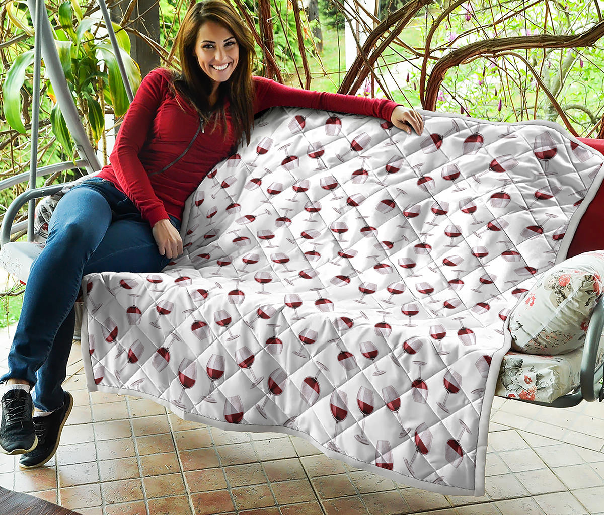Glasses Of Wine Pattern Print Quilt