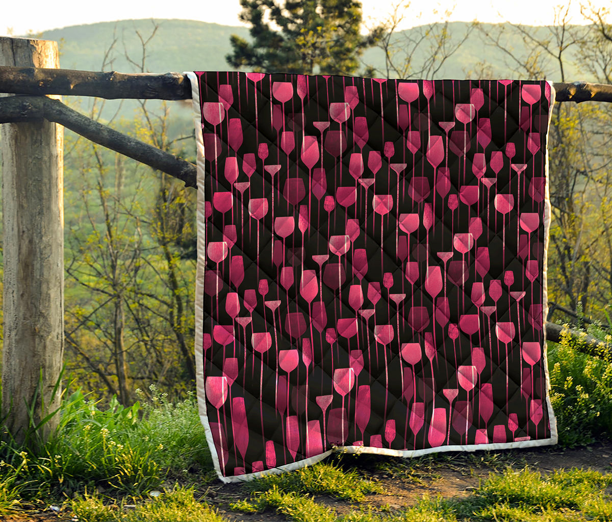 Glasses Of Wine Print Quilt
