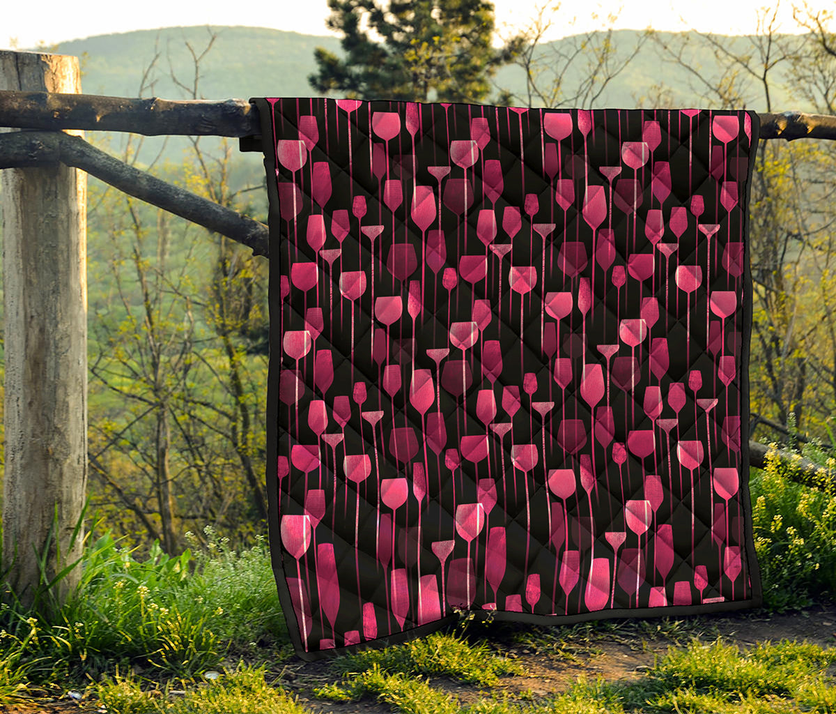 Glasses Of Wine Print Quilt