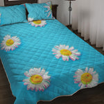 Glitch Daisy Flower Print Quilt Bed Set