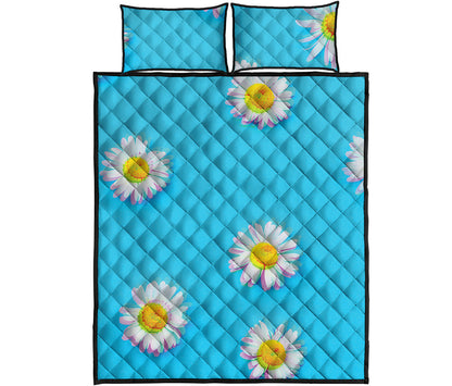 Glitch Daisy Flower Print Quilt Bed Set
