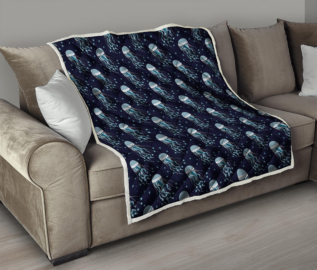 Glowing Jellyfish Pattern Print Quilt