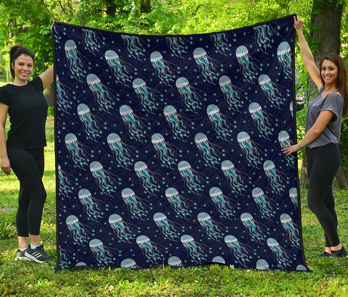 Glowing Jellyfish Pattern Print Quilt