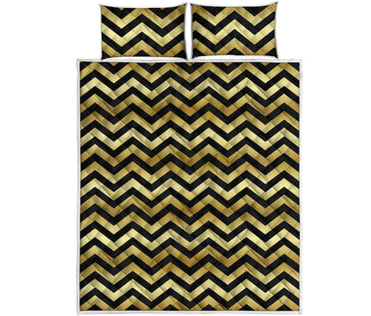 Gold And Black Chevron Pattern Print Quilt Bed Set