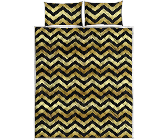 Gold And Black Chevron Pattern Print Quilt Bed Set