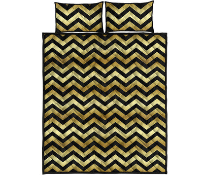 Gold And Black Chevron Pattern Print Quilt Bed Set