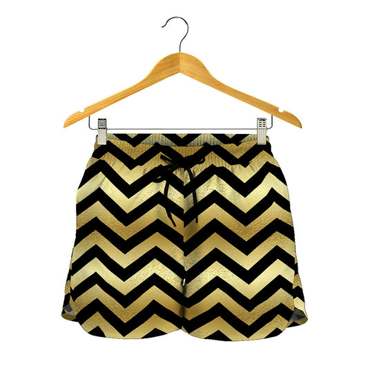 Gold And Black Chevron Pattern Print Women's Shorts