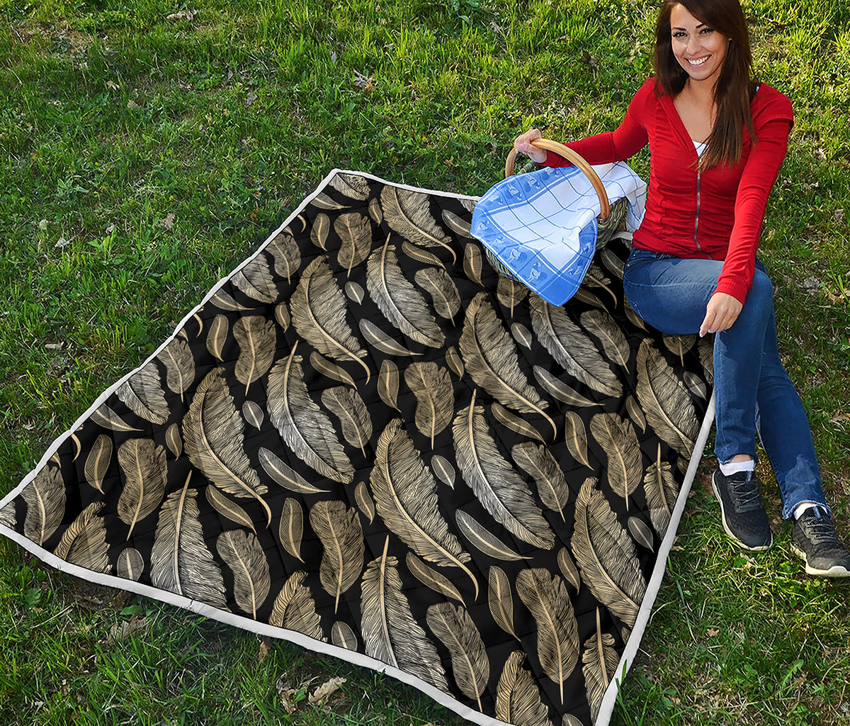 Gold And Black Feather Pattern Print Quilt