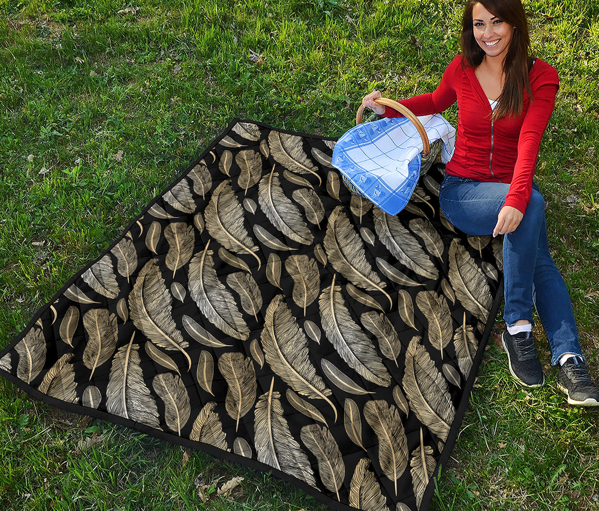 Gold And Black Feather Pattern Print Quilt