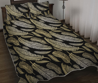 Gold And Black Feather Pattern Print Quilt Bed Set