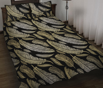 Gold And Black Feather Pattern Print Quilt Bed Set