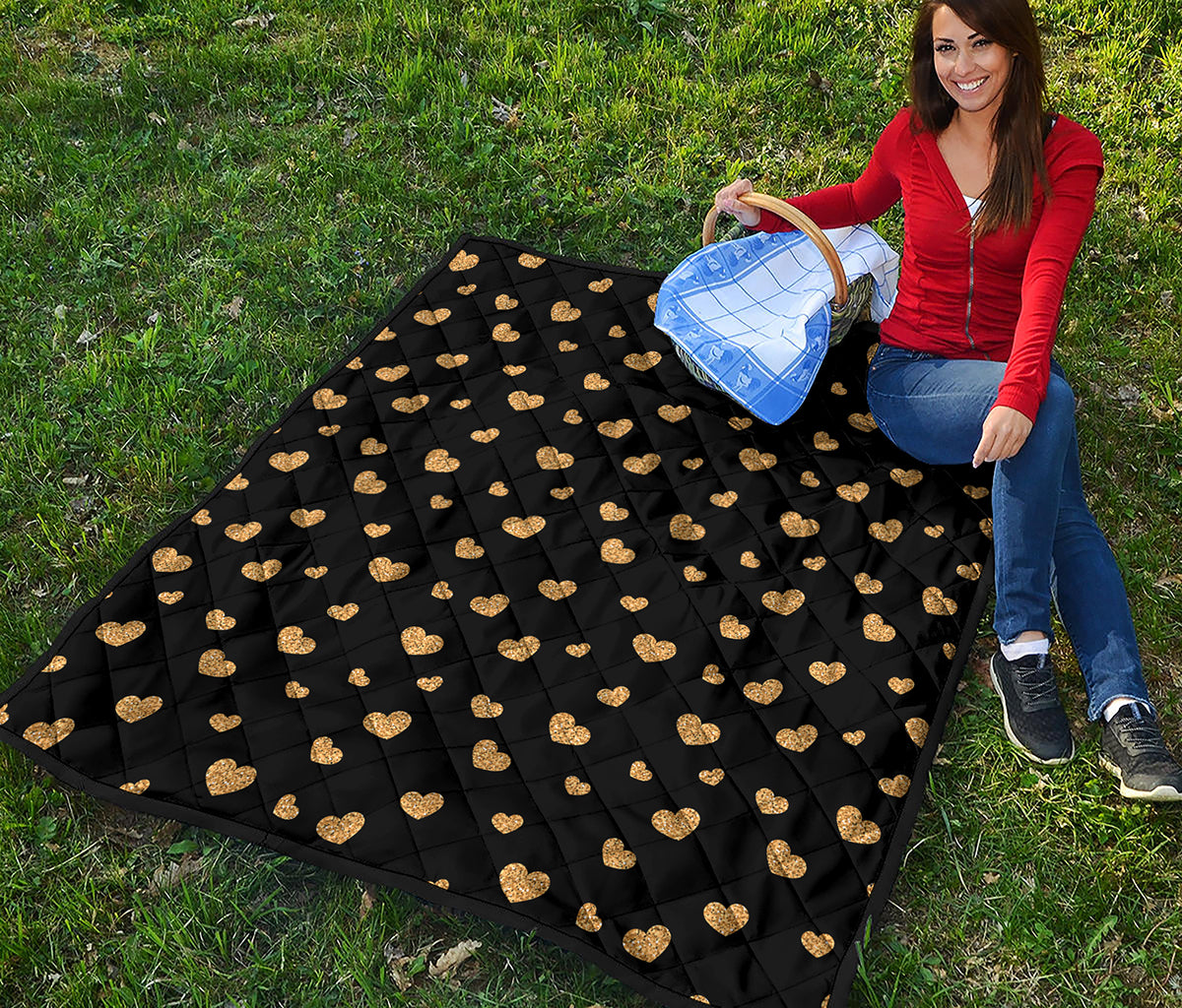 Gold And Black Heart Pattern Print Quilt