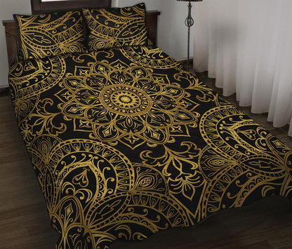 Gold And Black Mandala Print Quilt Bed Set