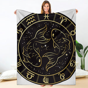 Gold And Black Pisces Sign Print Blanket