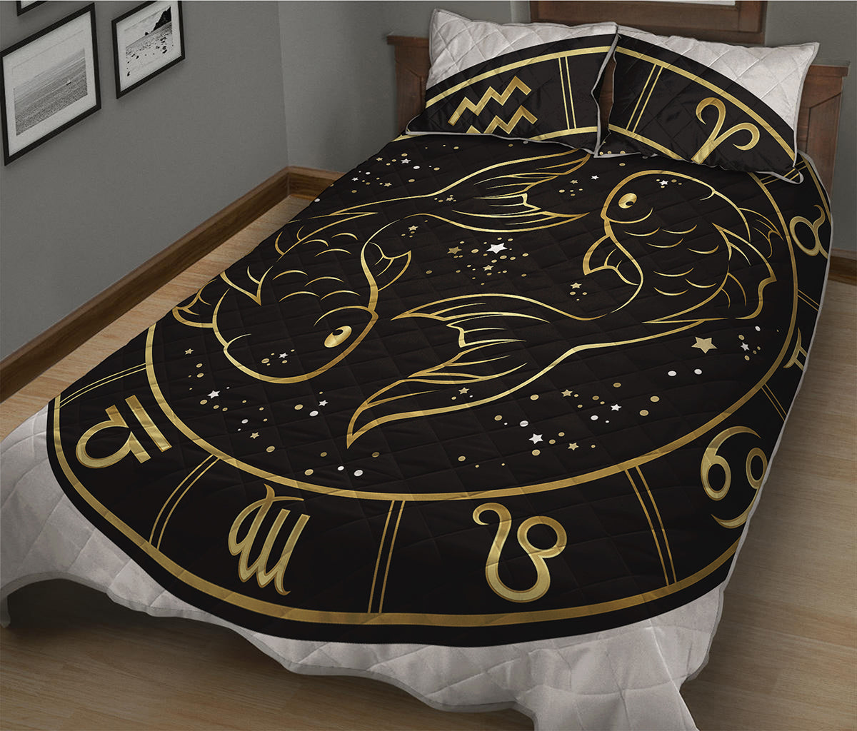 Gold And Black Pisces Sign Print Quilt Bed Set
