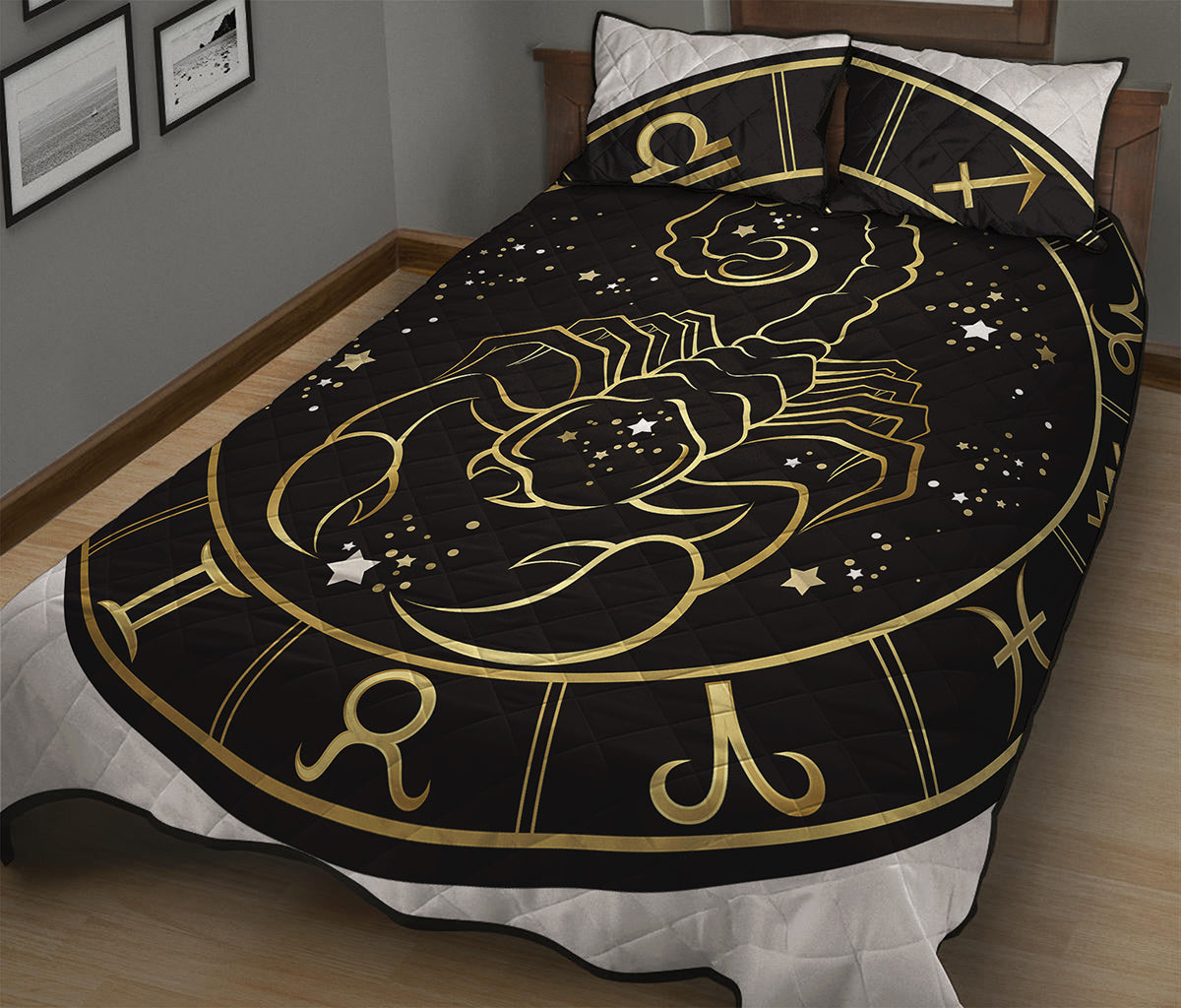 Gold And Black Scorpio Sign Print Quilt Bed Set