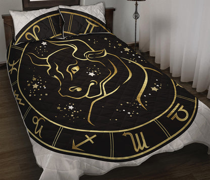 Gold And Black Taurus Sign Print Quilt Bed Set