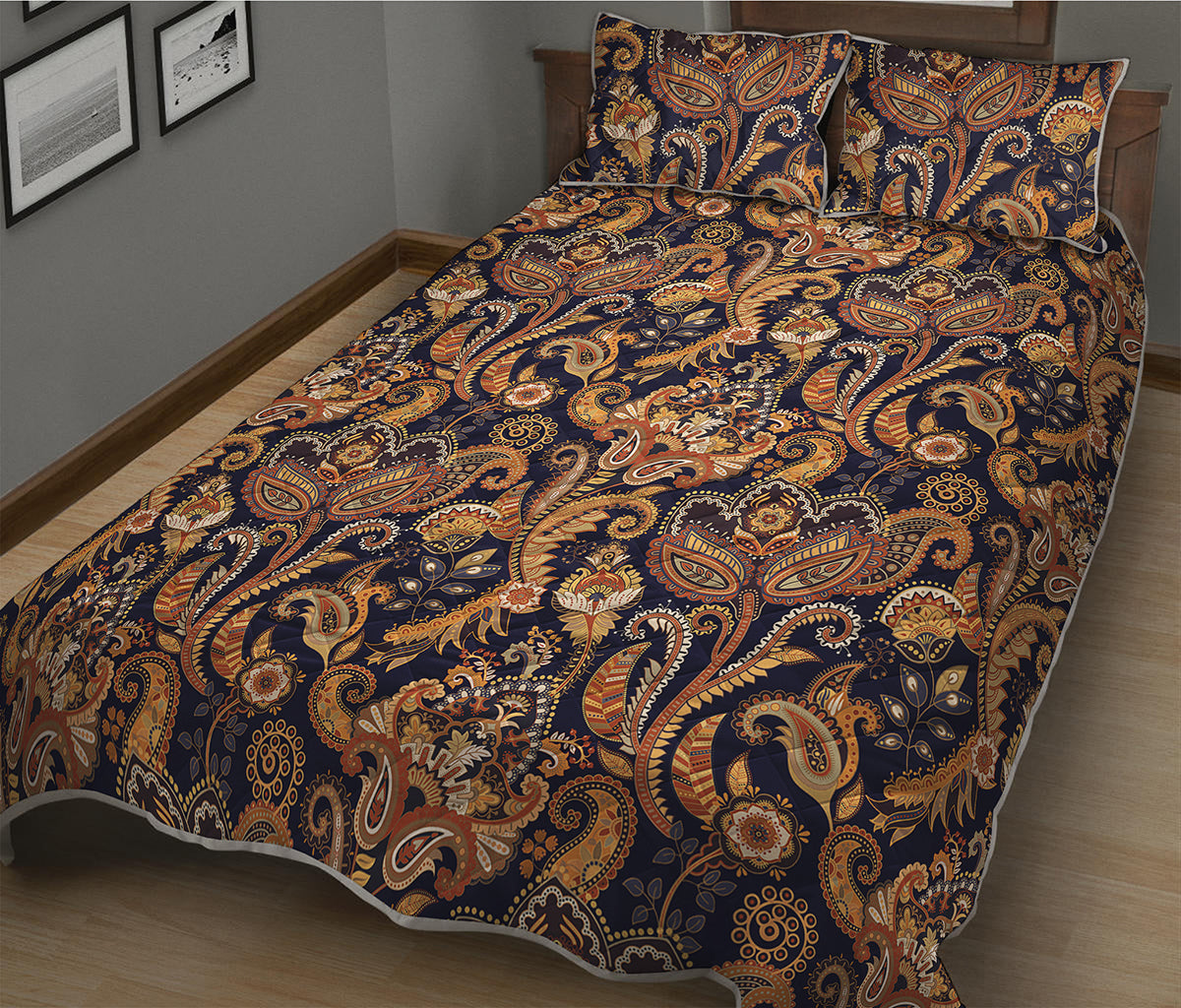 Gold And Blue Paisley Pattern Print Quilt Bed Set