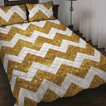 Gold And White Chevron Pattern Print Quilt Bed Set