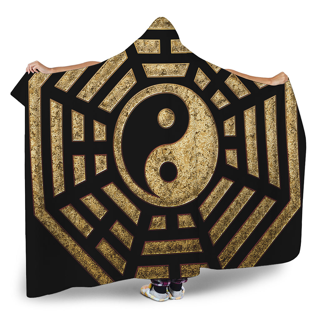 Gold Bagua Yin Yang Print Hooded Blanket