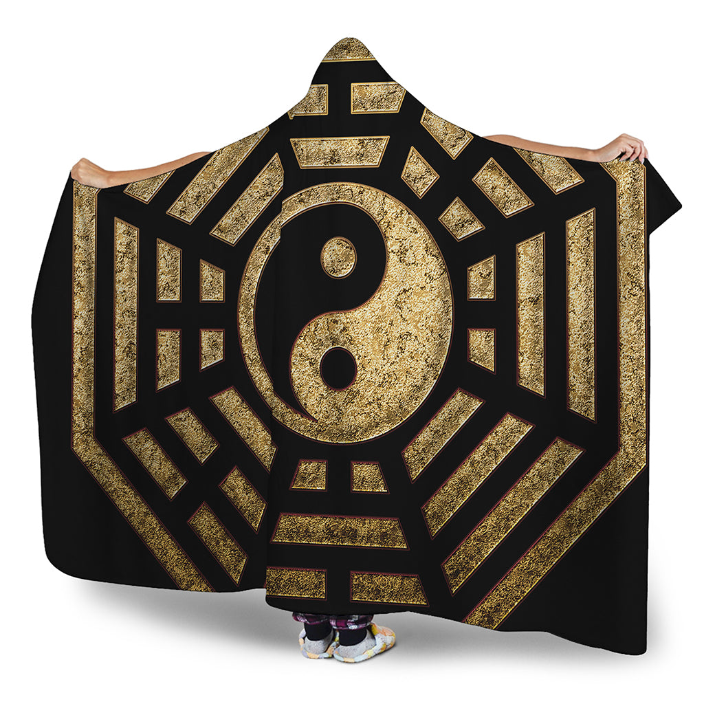Gold Bagua Yin Yang Print Hooded Blanket