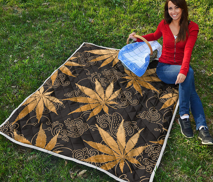 Gold Cannabis Leaf Pattern Print Quilt
