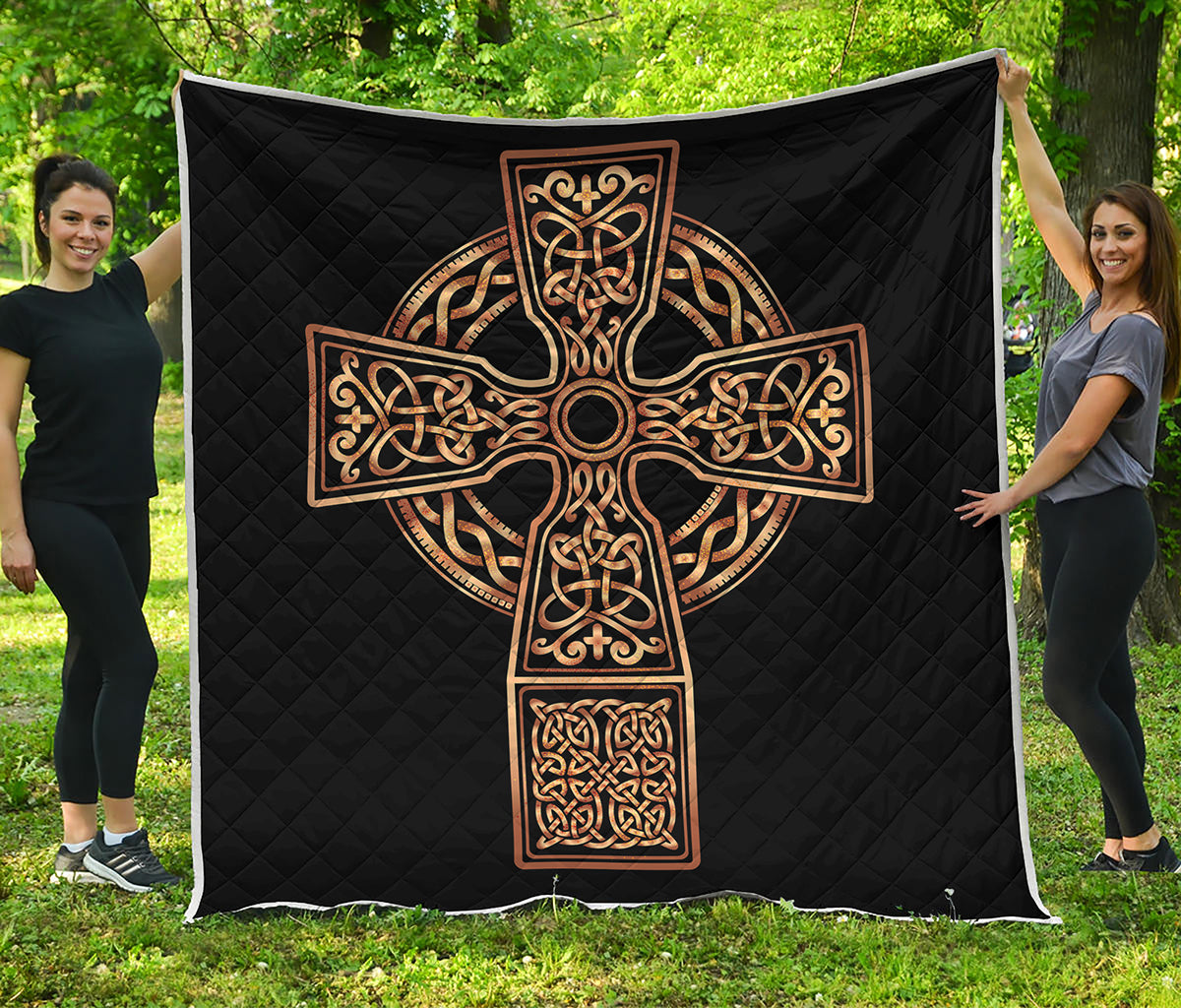 Gold Celtic Knot Cross Print Quilt