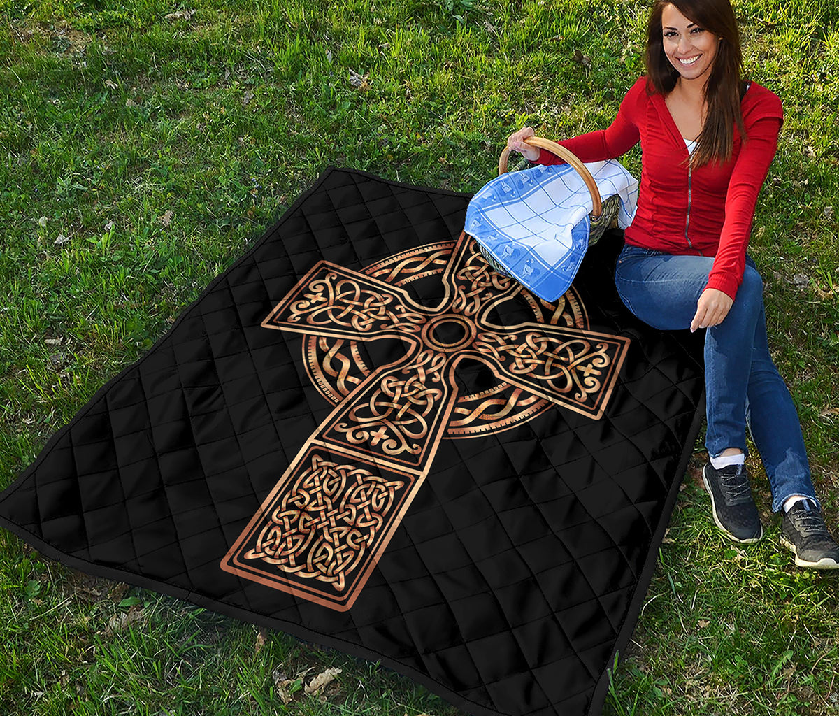 Gold Celtic Knot Cross Print Quilt