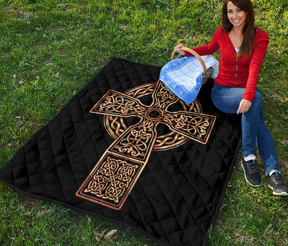 Gold Celtic Knot Cross Print Quilt
