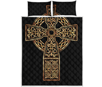 Gold Celtic Knot Cross Print Quilt Bed Set