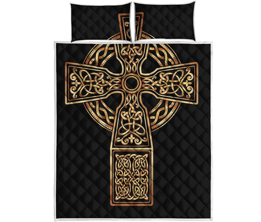 Gold Celtic Knot Cross Print Quilt Bed Set