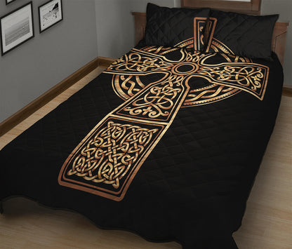 Gold Celtic Knot Cross Print Quilt Bed Set