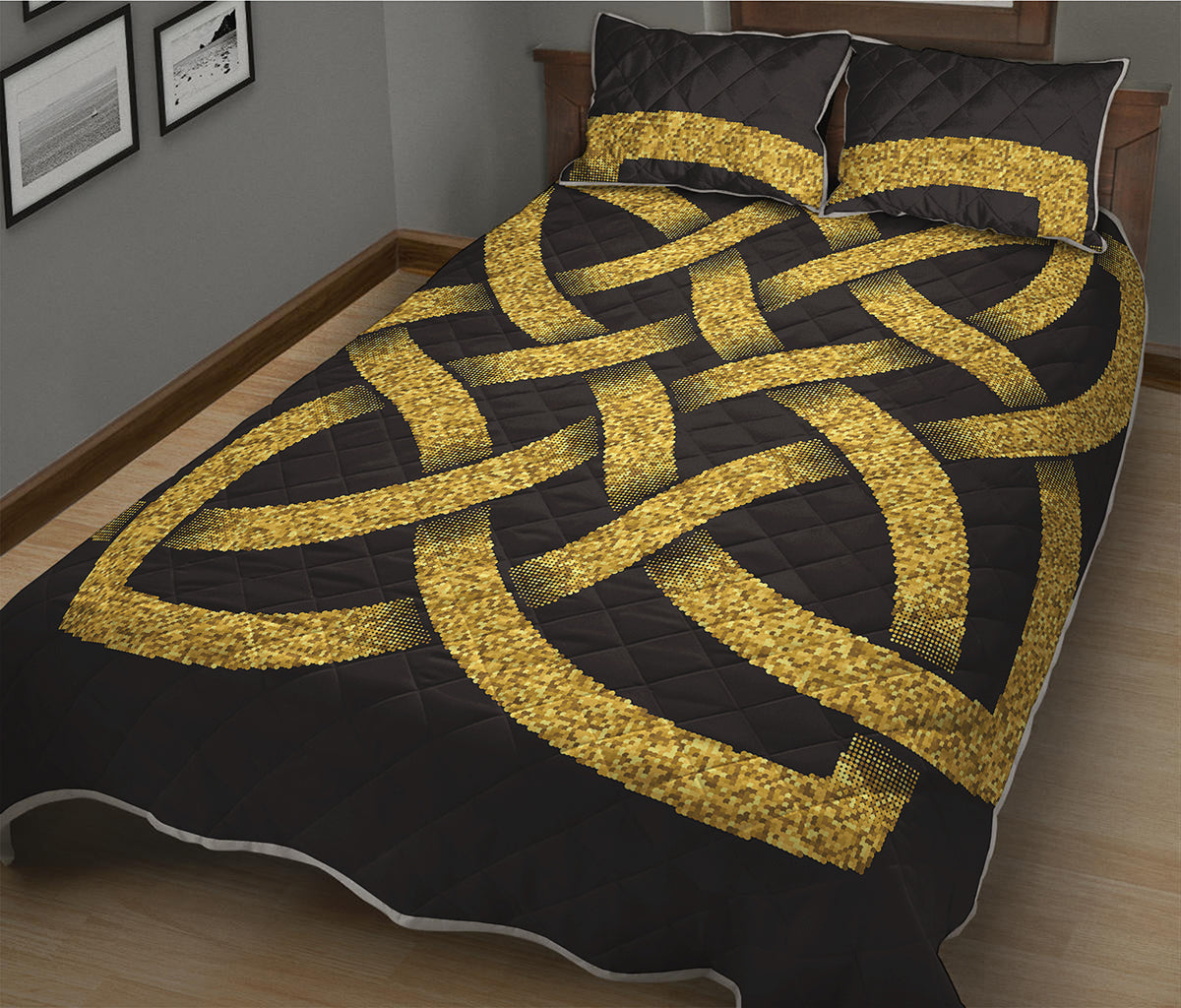 Gold Celtic Knot Symbol Print Quilt Bed Set