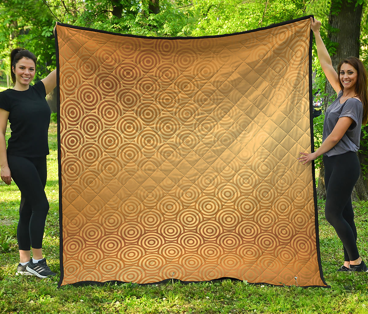 Gold Chinese Pattern Print Quilt